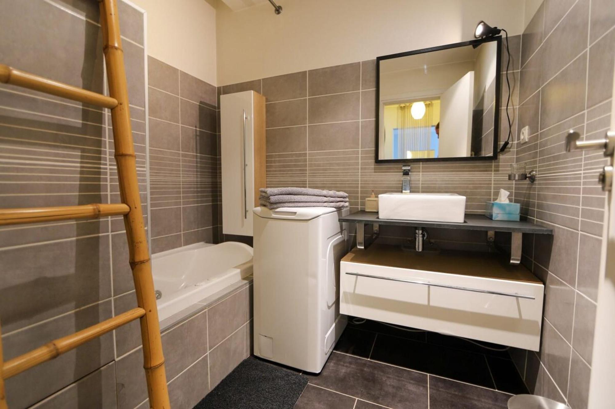 Le Rhone Apartment Annecy Luaran gambar